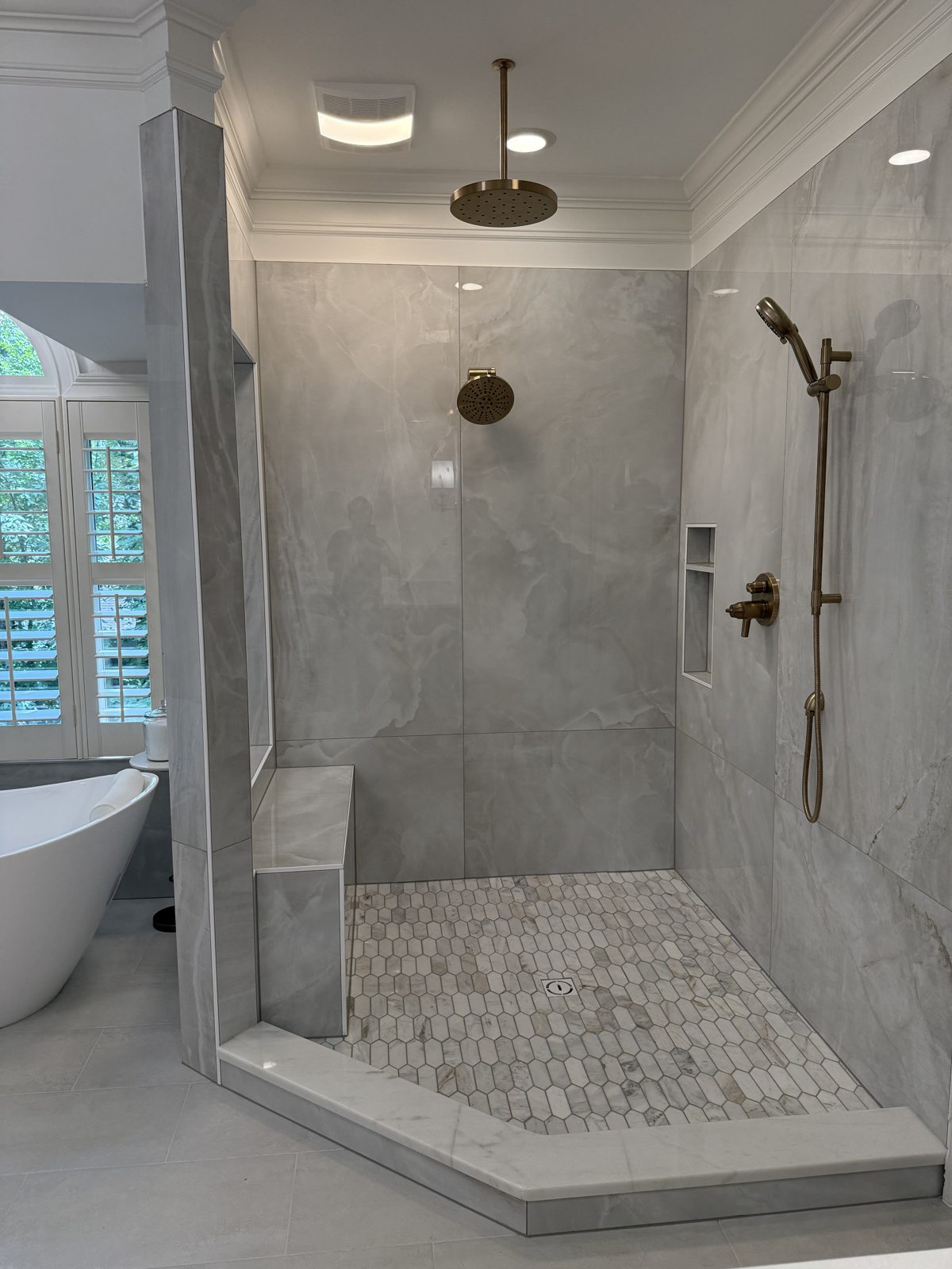 Bathroom renovation by KV Multisolutions