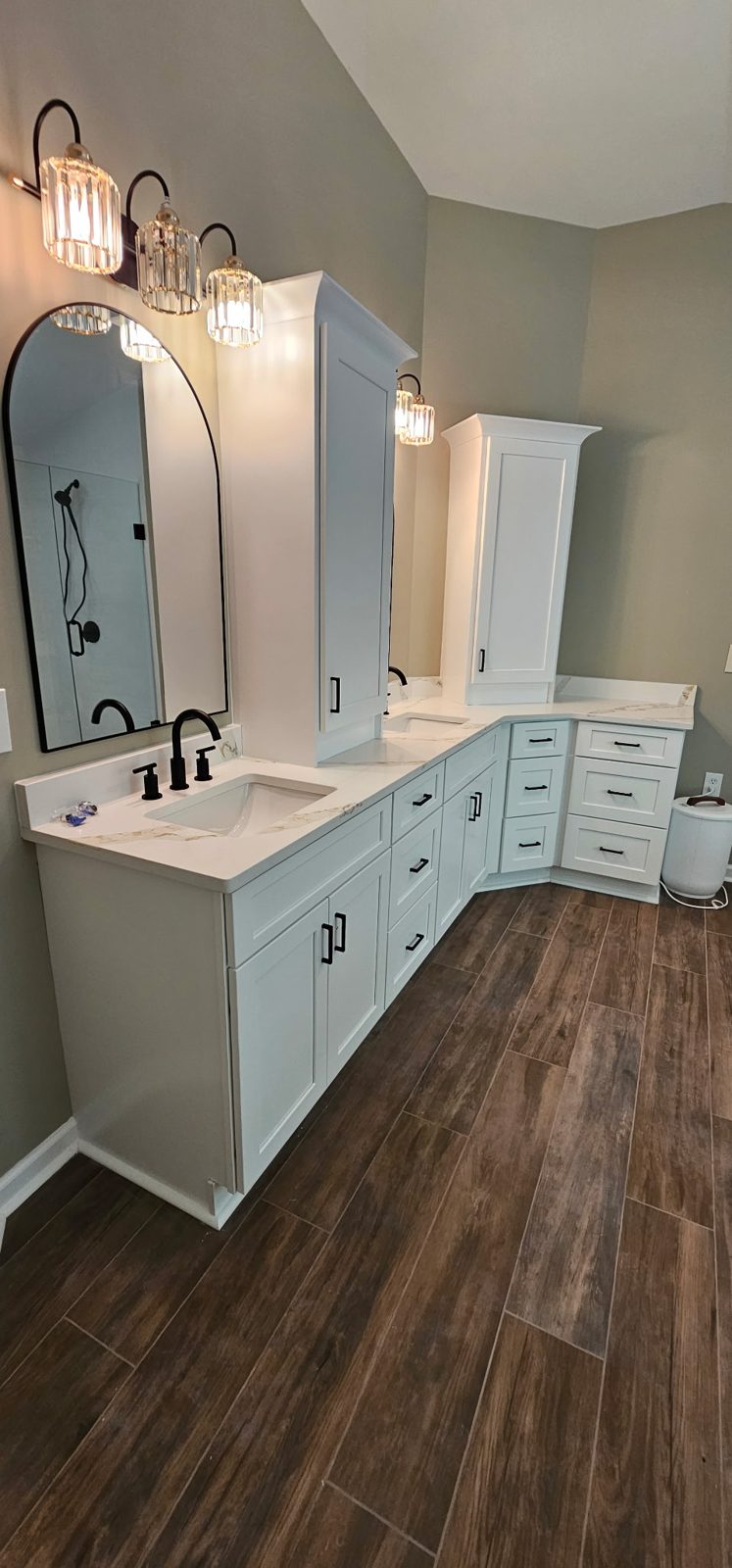 Kitchen cabinetry & vanity by KV Multisolutions