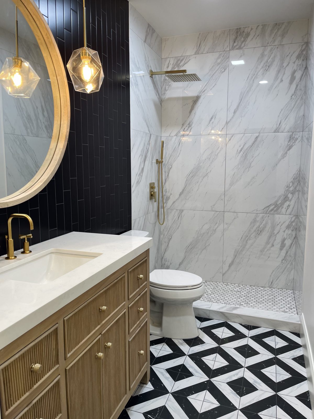 Kitchen cabinetry & vanity by KV Multisolutions