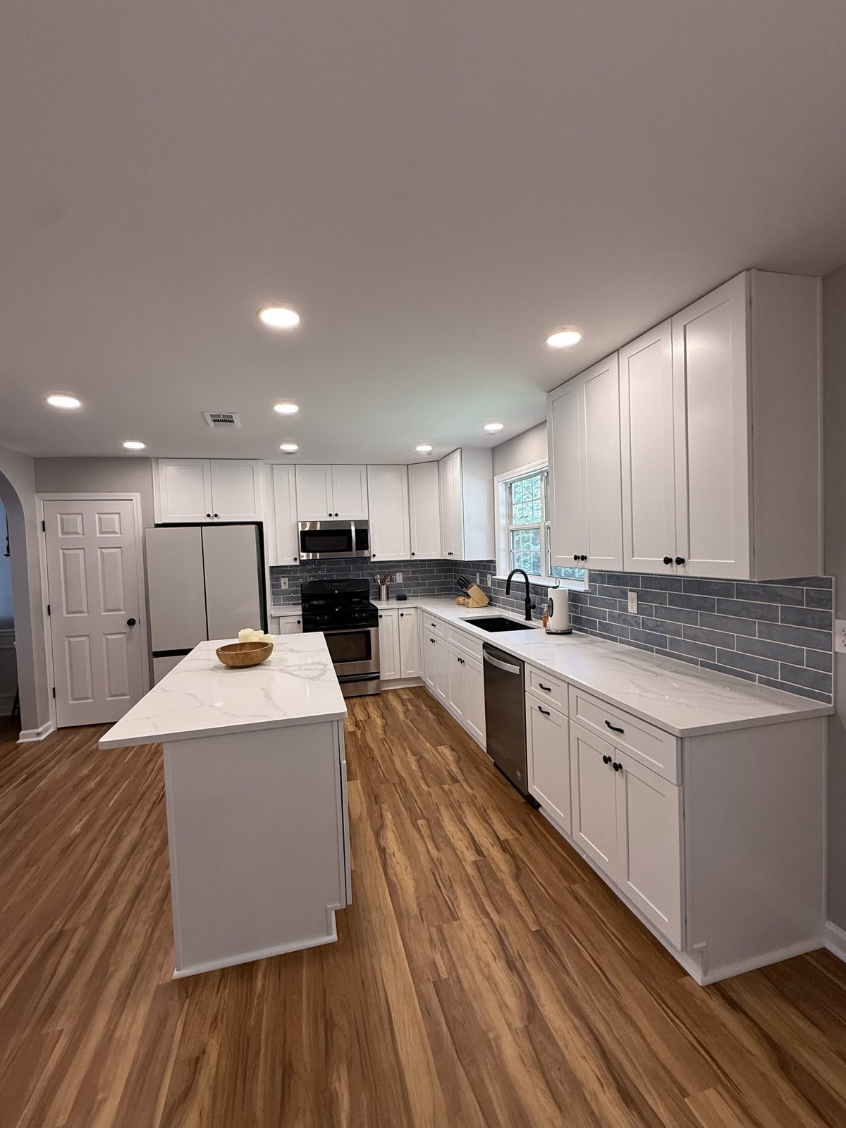Kitchen cabinetry & vanity by KV Multisolutions
