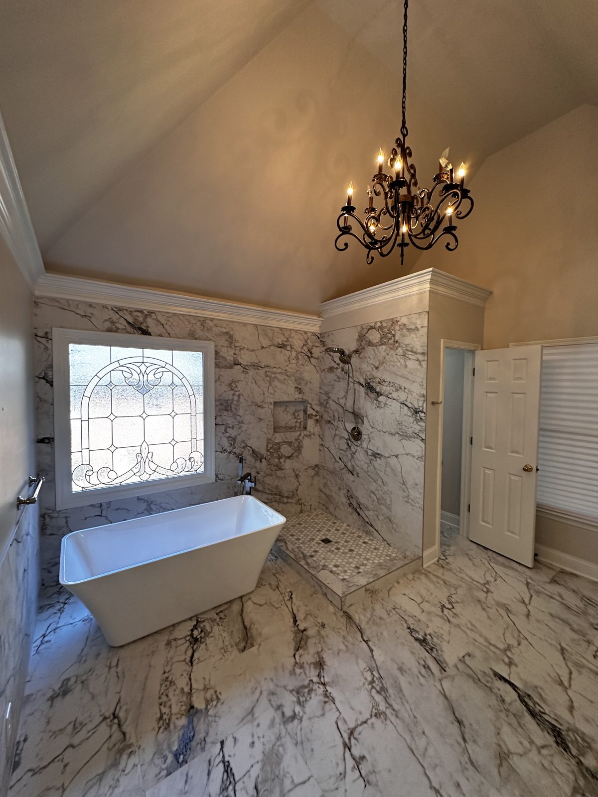 Tile installation by KV Multisolutions
