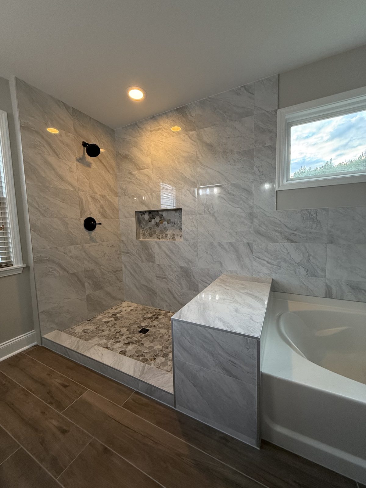 Tile installation by KV Multisolutions